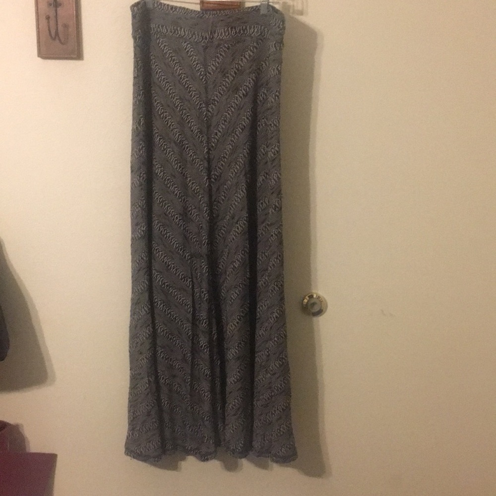 Cato size large knit maxi skirt